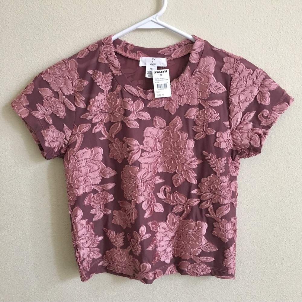 Floral Crop Top NWT